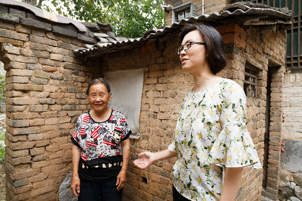 以梦为马不负韶华　山西80后女第一书记的扶贫记